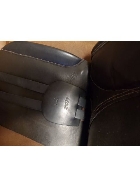 collegiate collegiate dressage saddle - Black and brown
