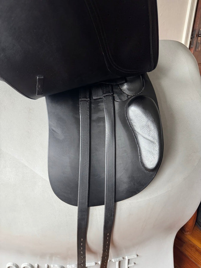 TAD COFFIN 17” Tad Coffin CCD SSR SmartRide Dressage Saddle - 2019/2025 (4)