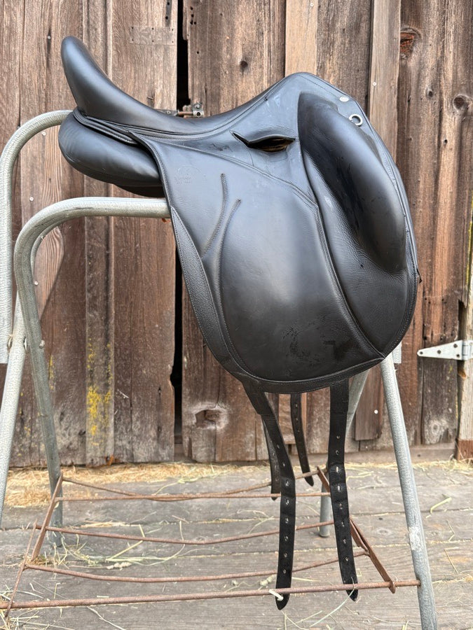 DEVOUCOUX Devoucoux Makila Lab Dressage Saddle (2)