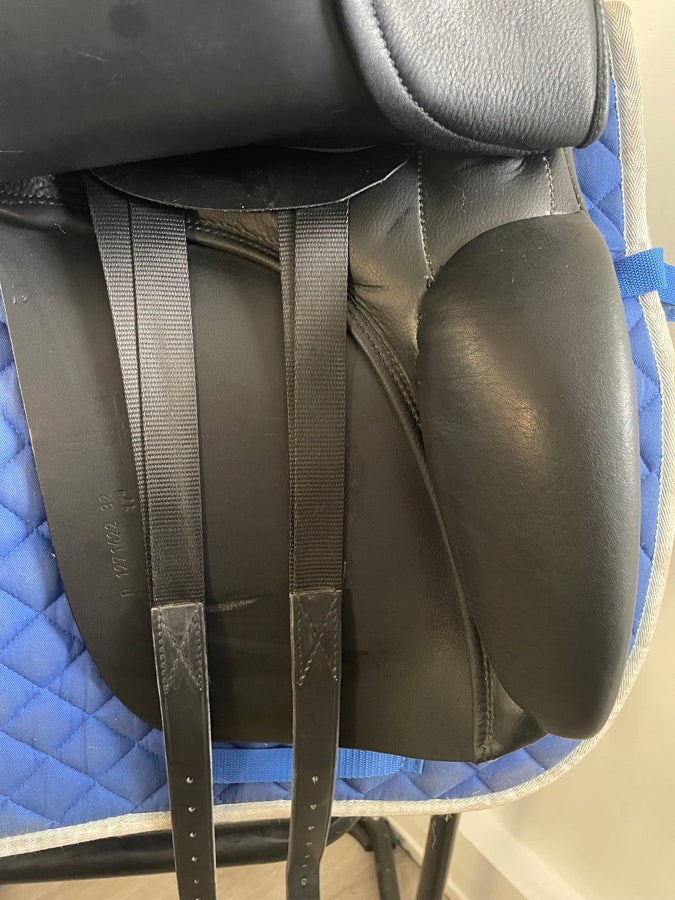 STUBBEN 17” Stubben D Virginia 1894 - 2018 - 32cm wide (4)