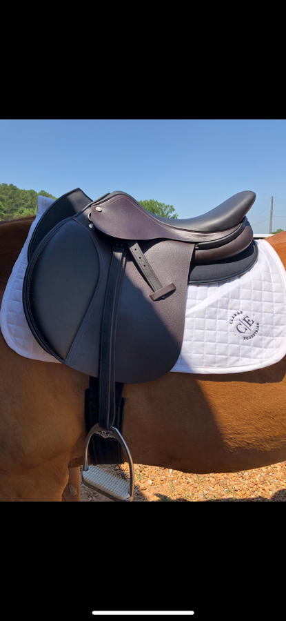 DOVER SADDLERY 16.5 Dover Circuit Wide Tree