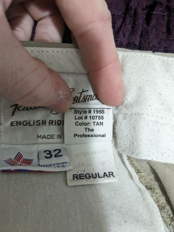 Worn once! Tailored Sportsman side-zip show breeches, sz 32