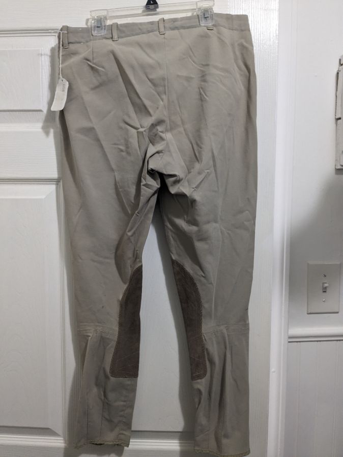 Worn once! Tailored Sportsman side-zip show breeches, sz 32