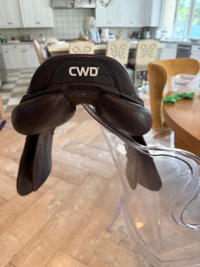 CWD 2021 CWD Mademoiselle 2Gs 17” Jumping Saddle-Medium Tree C2L Flaps Pro Panels