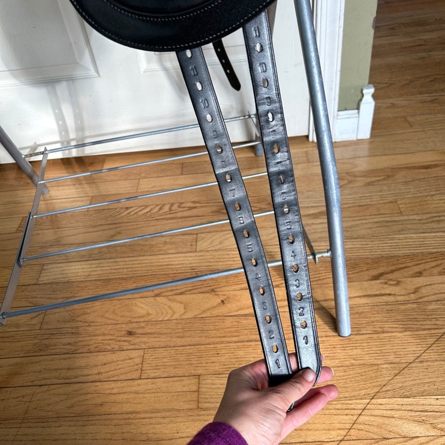 CUSTOM SADDLERY 17.5” Aviar Sparrow (5)