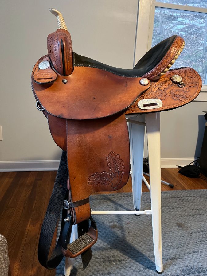 Other Dakota Barrel Racer Saddle 16"