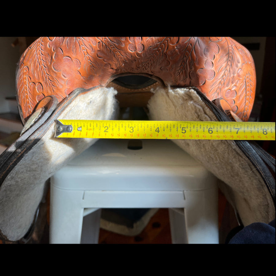Other Dakota Barrel Racer Saddle 16" (7)