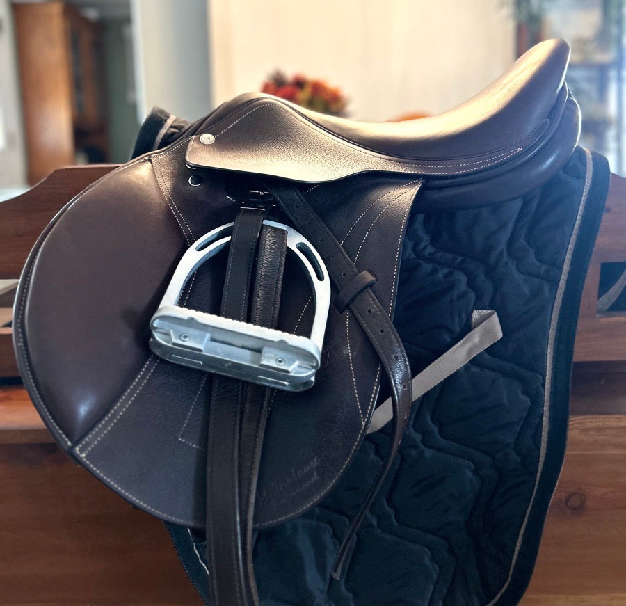 M.TOULOUSE M Toulouse Bretta Pro Genesis 16.5” Saddle