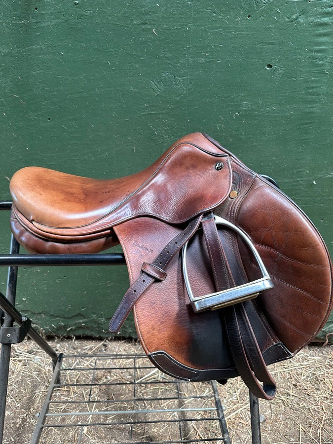 M.TOULOUSE 16.5” M. Toulouse Close Contact (5)