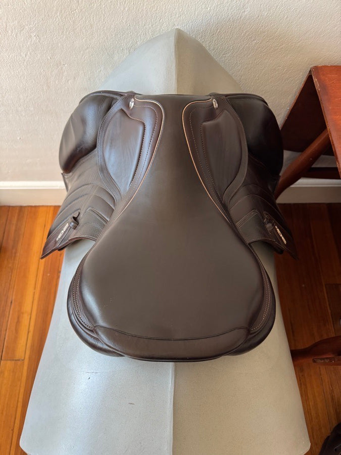 CWD 17.5” CWD SE32 Mademoiselle 2Gs Saddle - 3L - Full Buffalo (4)