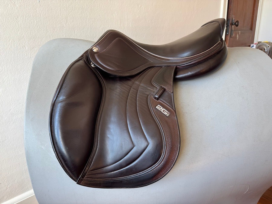 CWD 17.5” CWD SE32 Mademoiselle 2Gs Saddle - 3L - Full Buffalo (3)