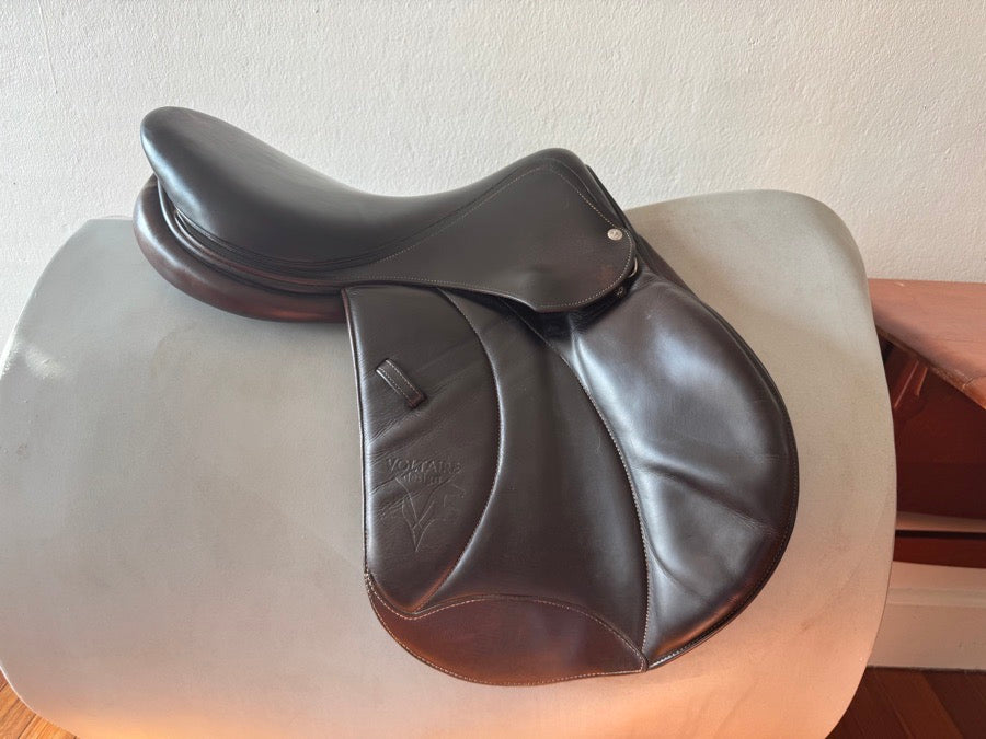 VOLTAIRE 17.5” Voltaire Palm Beach PRO Saddle - 2A - 2016 - Full Buffalo (5)