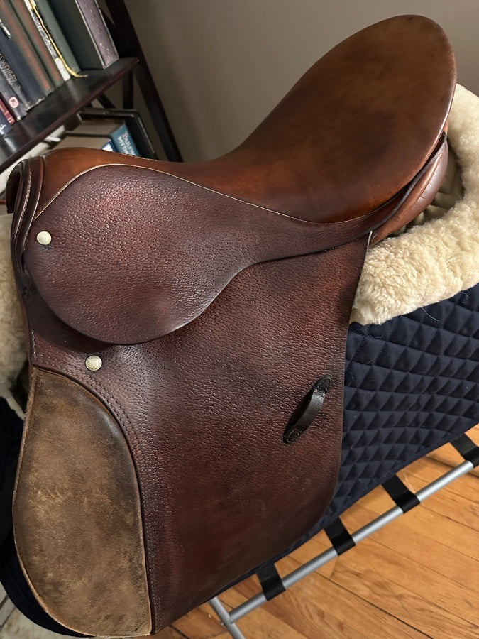 STUBBEN Stubben 16.5” all purpose saddle (8)