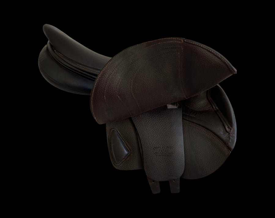 CWD CWD Hunter/Jumper SE10 | 15.5" | 1K Flaps (3)