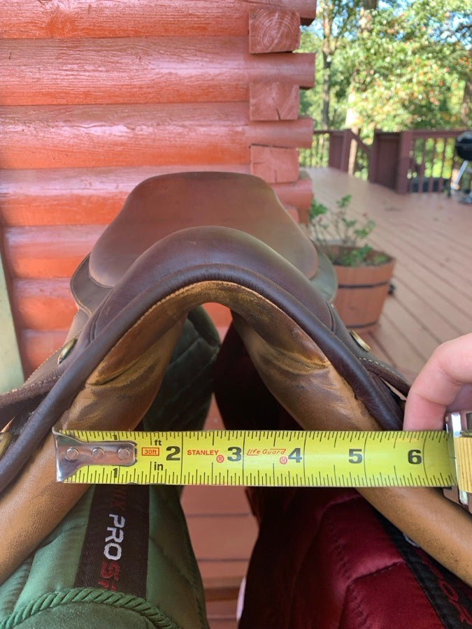 COLLEGIATE Collegiate Close Contact Saddle (2)