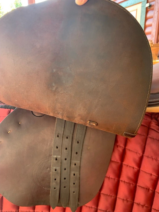 COLLEGIATE Collegiate Close Contact Saddle (7)