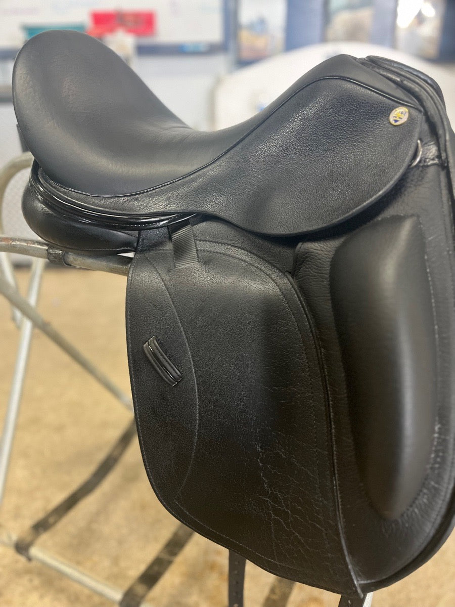 Other Cardhu Dressage Saddle (2)