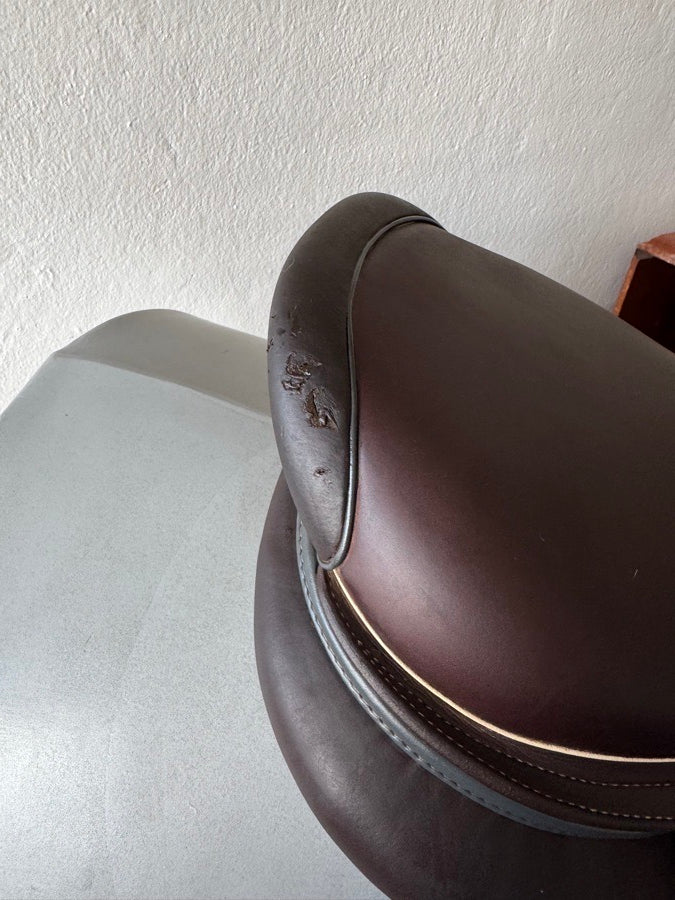 CWD 17” 2022 CWD SE32 Mademoiselle 2Gs - 2C - Full Buffalo (5)