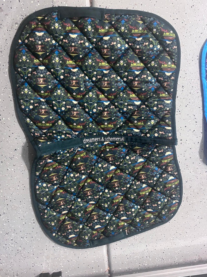 Other Dreamers and Schemers Tryon Saddle Pad (2)