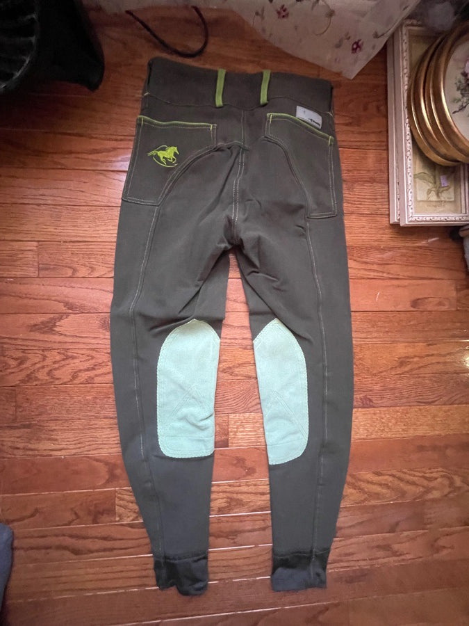Size 24R Piper Knee Patch Breech