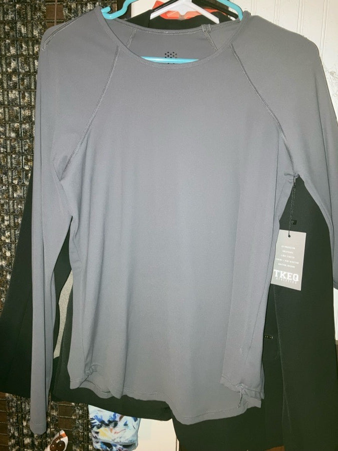 TKEQ TKEQ long sleeve tech top L/XL Greystone NEW (2)