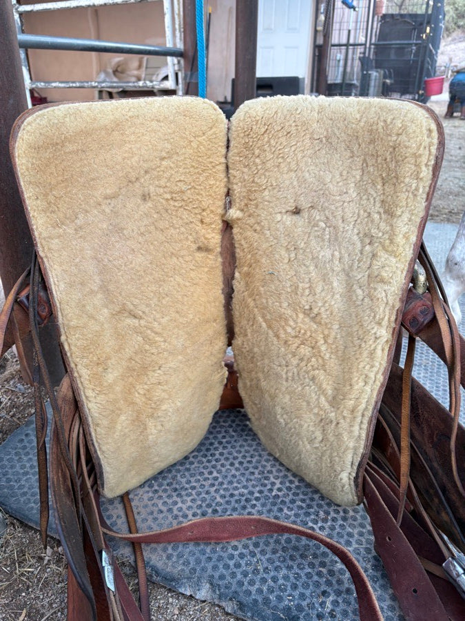 SADDLE KING Vintage youth 13” equitation trail saddle (4)