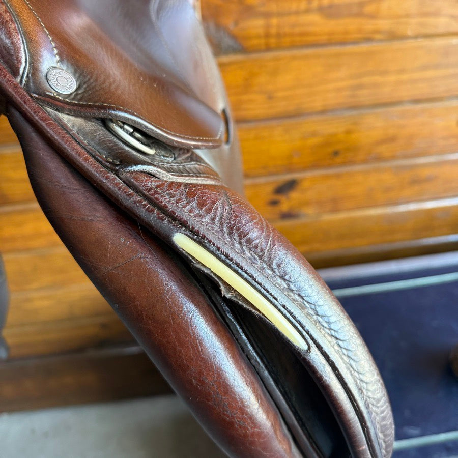 ANTARES 17.5” 3AB Flap Antares Comfort English Horseback Riding Saddle (2)