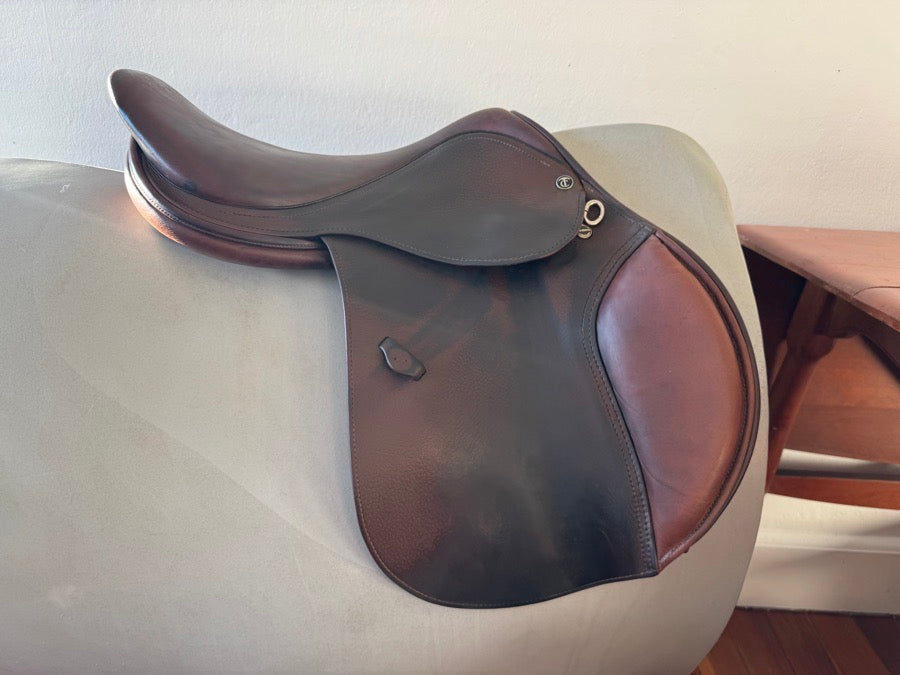 TAD COFFIN 17.5” 2012 Tad Coffin TC2 Performance Saddle - SmartRide Tech! (2)