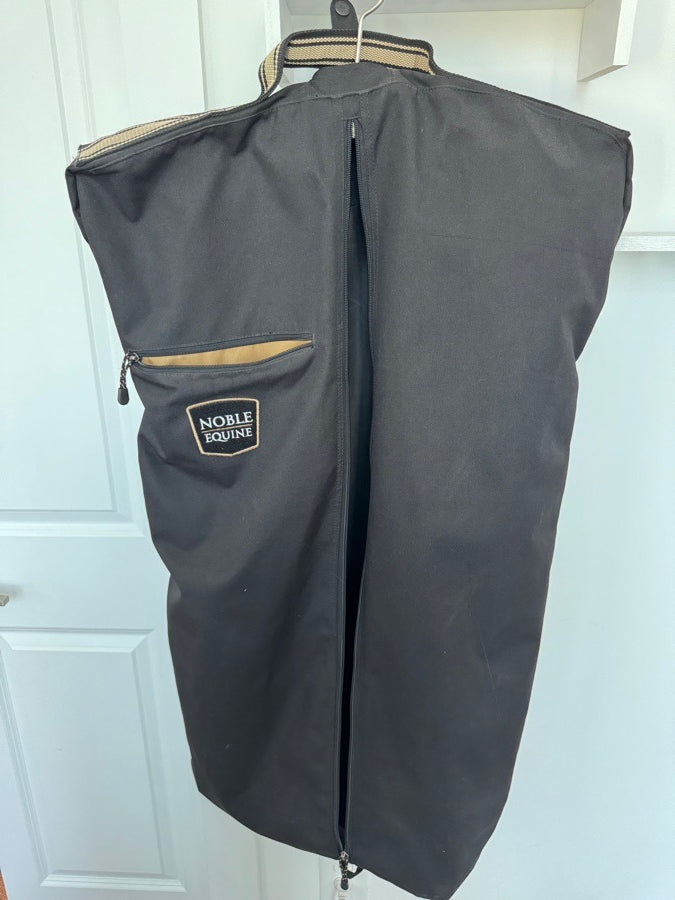 Nobl Outfitters Garment Bag