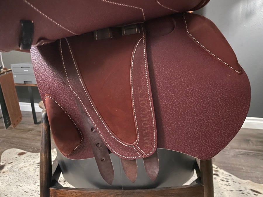 DEVOUCOUX BRAND NEW Devoucoux Biarritz LAB Saddle 17.5” Full Buffalo (2)
