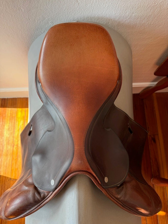 HERMES 17” Hermes Essentielle Saddle - Full Buffalo (4)