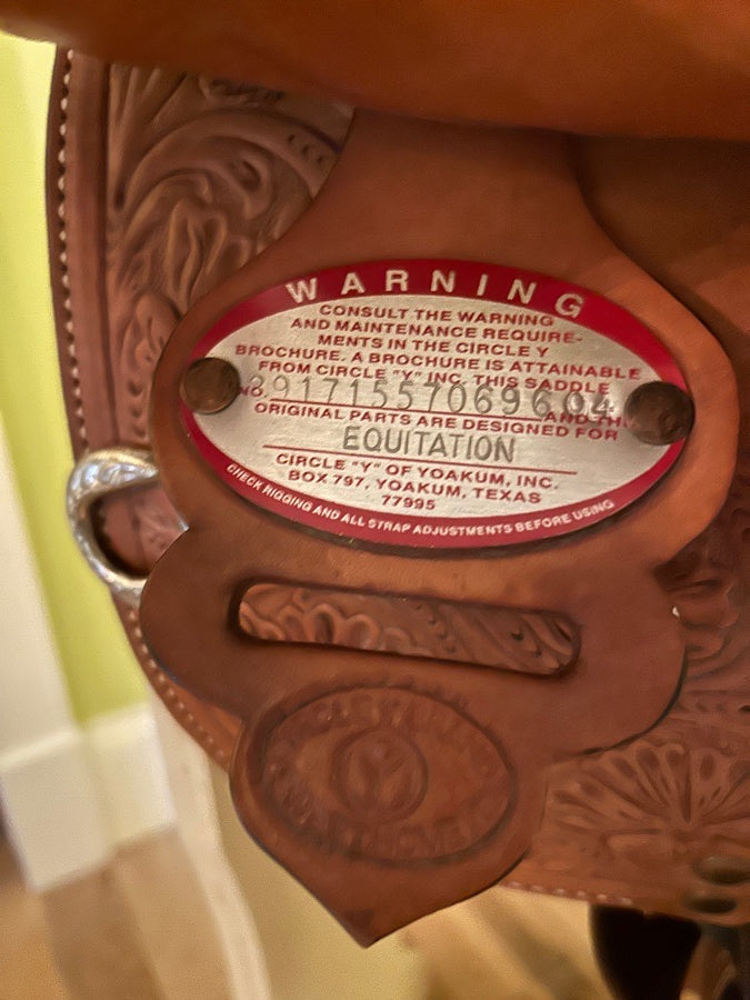 CIRCLE Y Circle Y Equitation Saddle 15.5” Reg Tree (4)