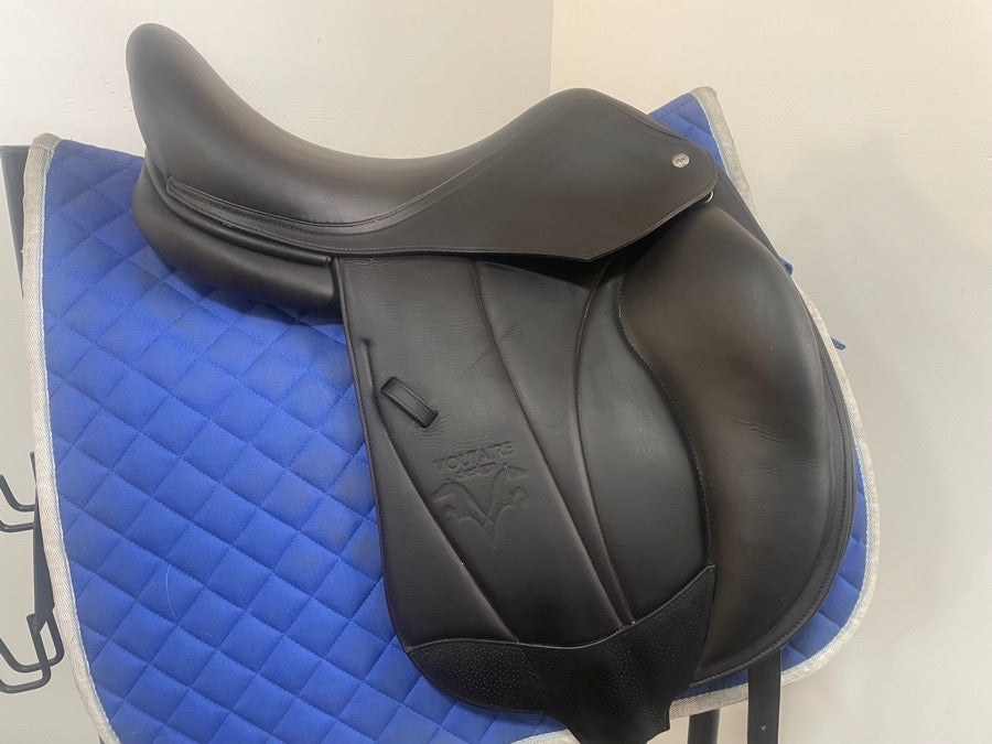 VOLTAIRE 17” Voltaire Adelaide - 2019 -  1A - AO PRO (2)