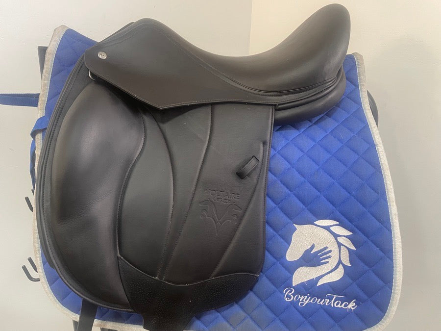 VOLTAIRE 17” Voltaire Adelaide - 2019 -  1A - AO PRO