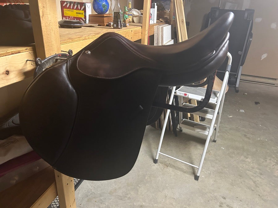 CIRCUIT dover circuit Premier Special EQ Saddle English FF 17" medium (4)