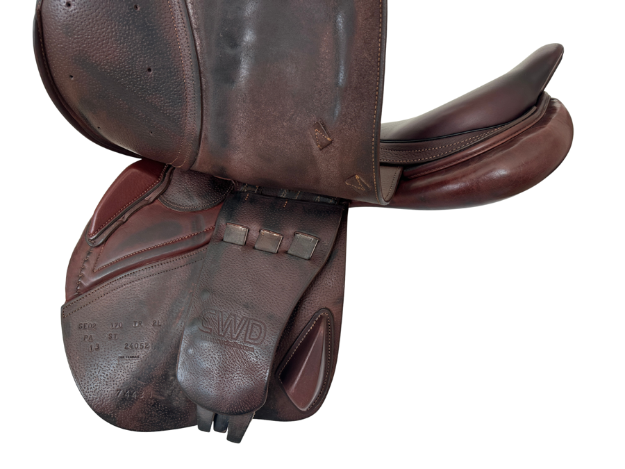 CWD CWD SE02 17" 2L 2013 (3)