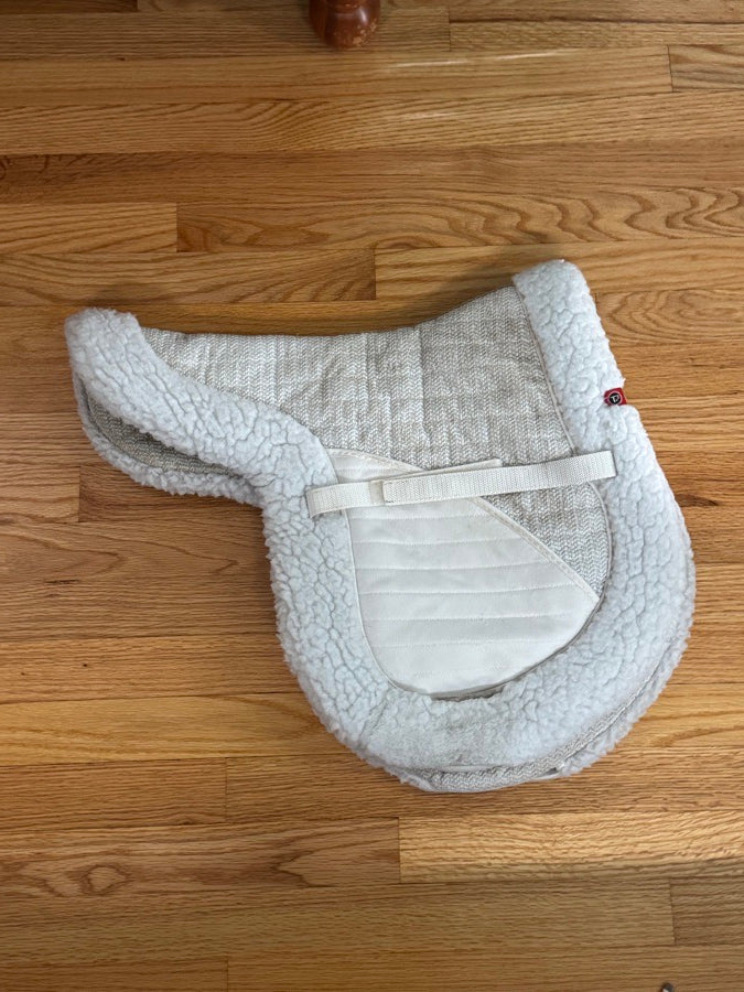 TOKLAT Toklat® TechQuilt NonSlip Show Pad 16”-17” Saddles (2)