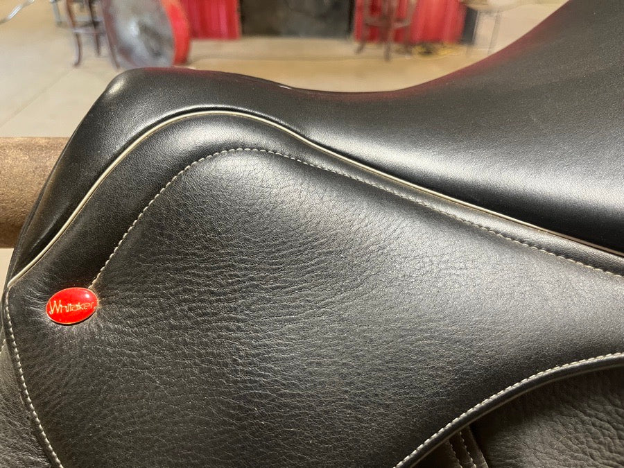 Other John Whitaker Jump Saddle (5)