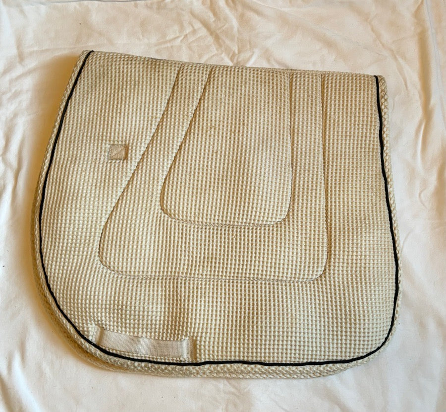 ROMA Dirty saddle pad (cheap 😂) free with another item