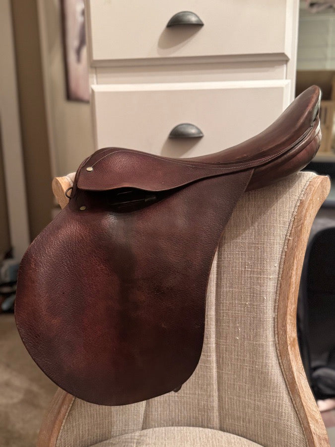 CROSBY 17.5 in. Saddle (3)