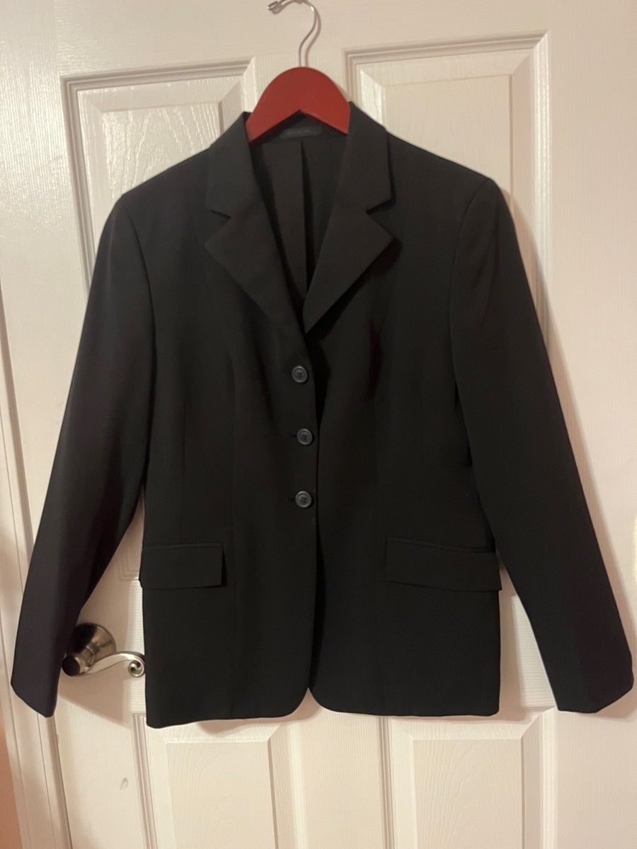 RJ CLASSICS ⭐️PRICE DROP⭐️Ladies RJ Classics Show Coat