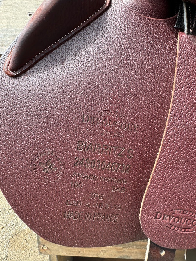 DEVOUCOUX 16’ Devoucoux Biarritz S Full Buffalo Saddle 2024 (8)