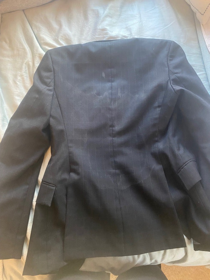 RJ CLASSICS RJ classics essential collection black show jacket (3)