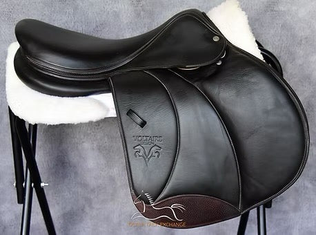 VOLTAIRE Palm Beach Voltaire Like New (2)