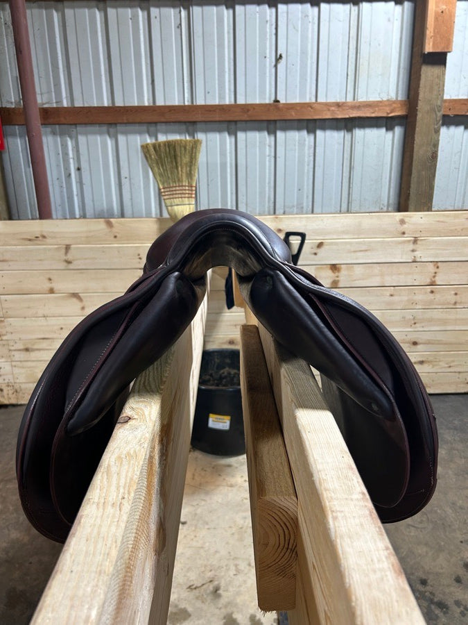 DEVOUCOUX 17.5” Devoucoux Biarritz O Saddle (5)