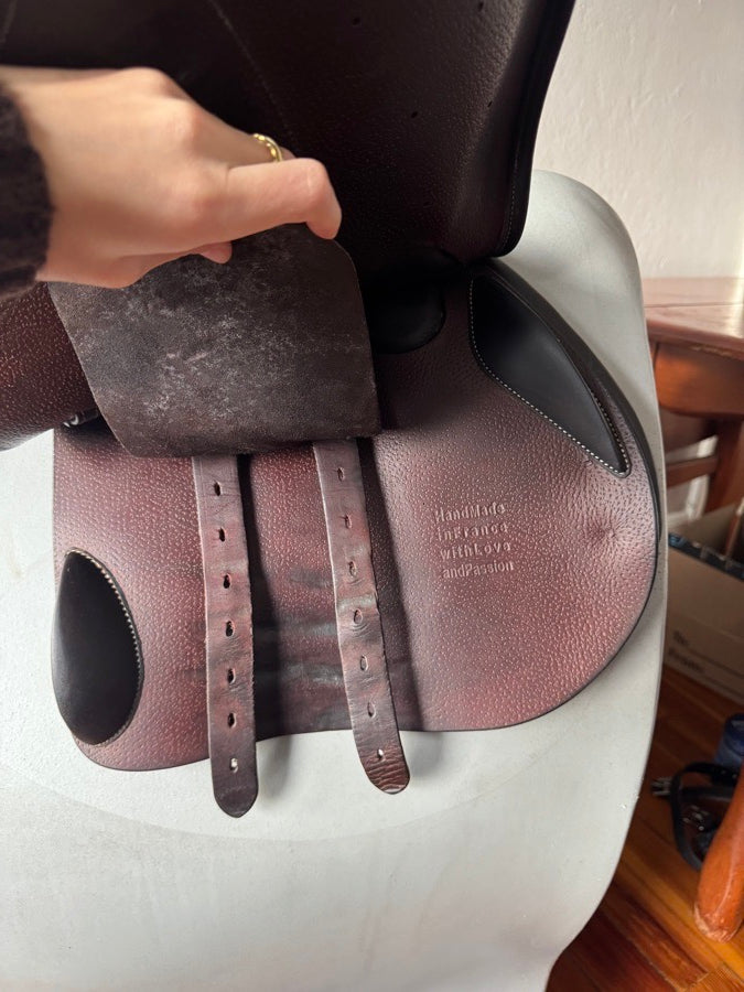 VOLTAIRE 17” 2019 Voltaire Palm Beach Saddle - 2AA - Full Buffalo (5)