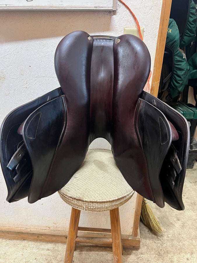 CWD CWD SE02 Saddle – 17” 2L Flap – Full Calfskin (6)