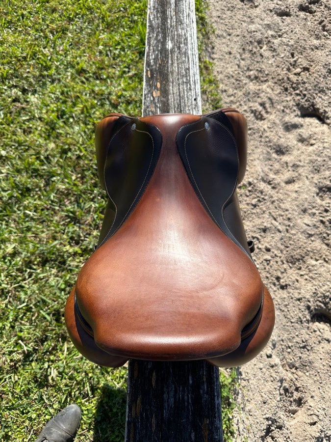 CWD 18” SE02 CWD Saddle (3)