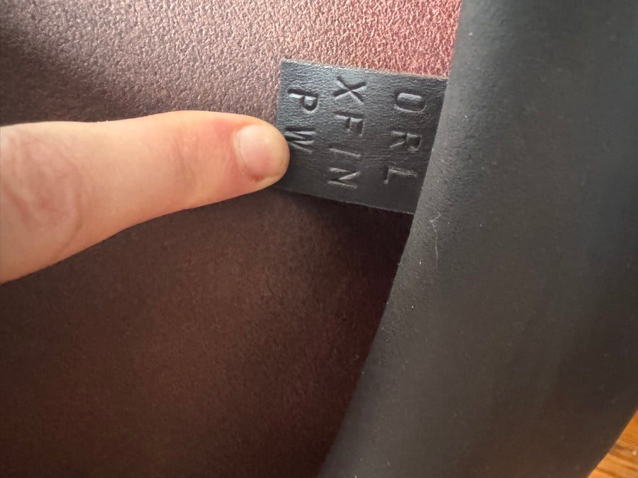 VOLTAIRE 17.5” 2023 Voltaire Stuttgart Saddle - 3AA - Grain / Buffalo - MINT (7)