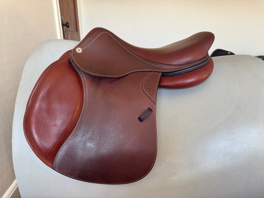 CWD 17” CWD SE03 PRO Saddle - 2024 - 1L - Grained Buffalo - NEW